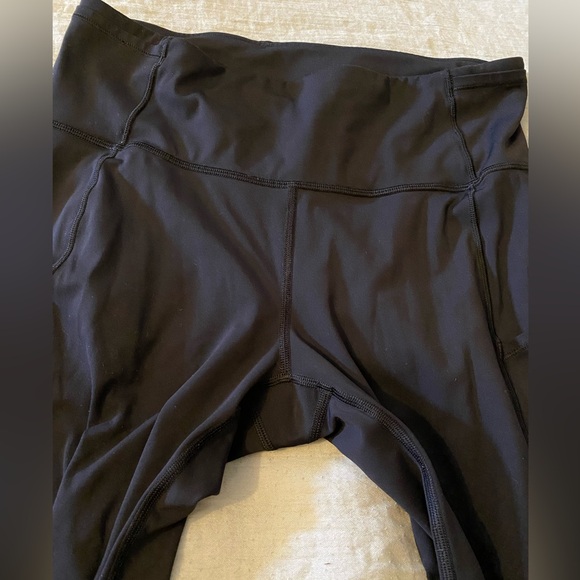 Lululemon fast and free 7/8 25” leggings with pockets - Picture 3 of 5